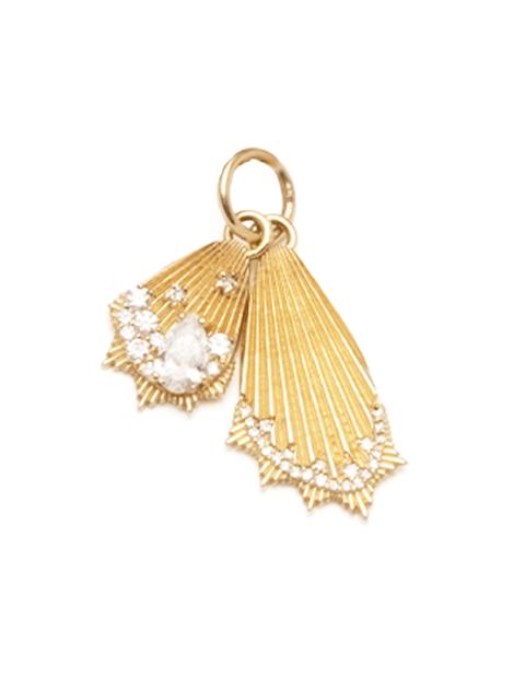 FOUNDRAE Mini Butterfly Wings Pendant