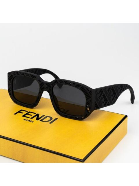 FENDI Fendi SHADOW Men Sunglasses Geometric Matte Black Smoke Grey FE40113I 02A