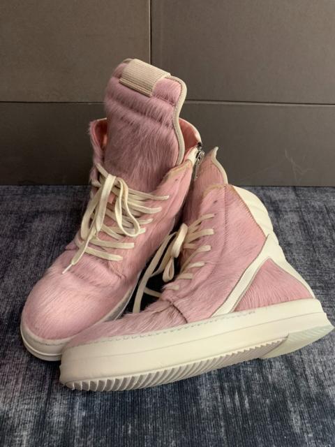 Rick Owens Rick Owens Inverted-Triangle Pink Fur Sneakers