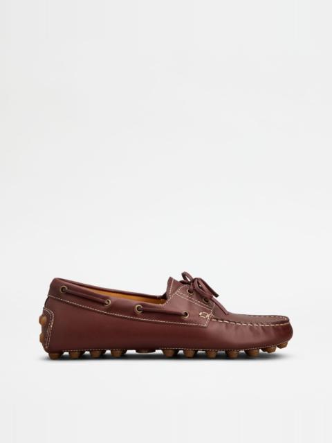 Tod's BOAT BUBBLE GOMMINO LOAFERS IN LEATHER - BURGUNDY