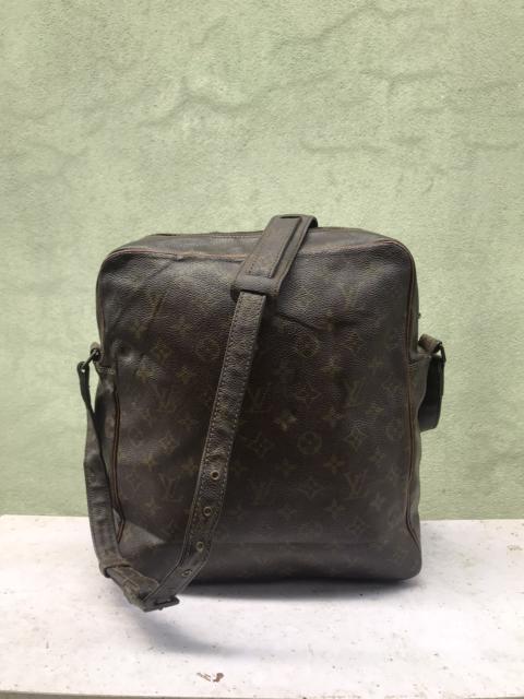 Louis Vuitton Authentic Louis Vuitton Shoulder Bag