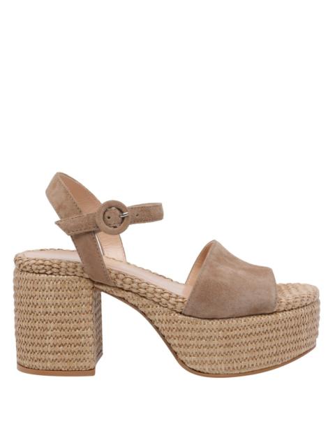 Gianvito Rossi Gianvito Rossi Women Carol Pumps