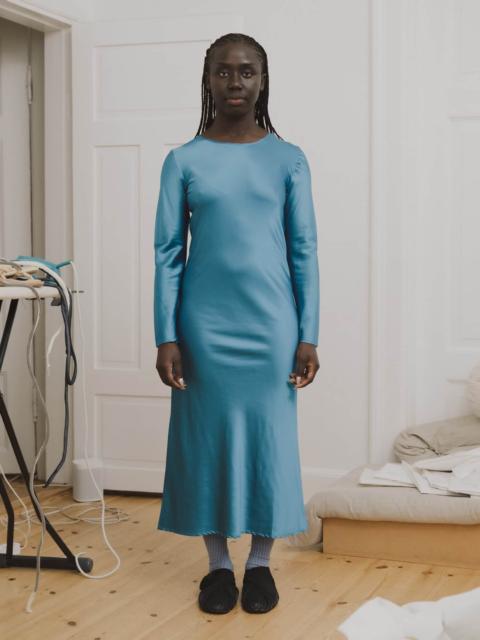 BASERANGE Dydine Long Sleeve Dress - Ecovero Satin