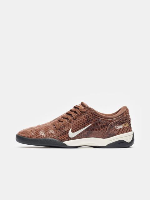 Nike Total 90 SE Sneaker in Fauna Brown/Pale Ivory/Black