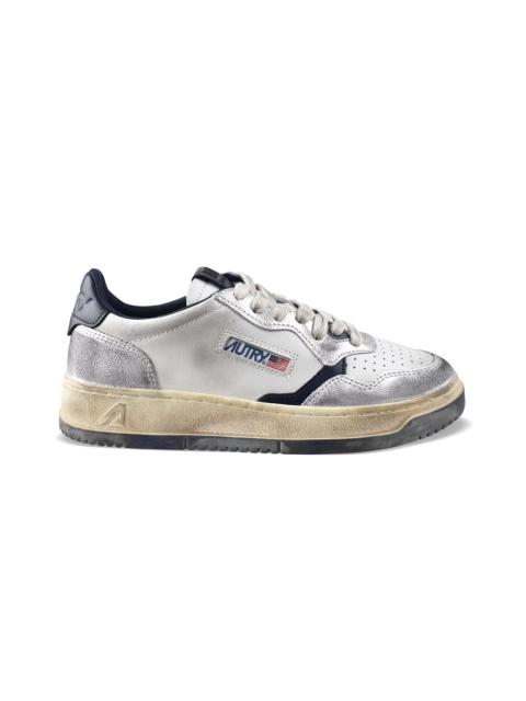 Super vintage sneakers