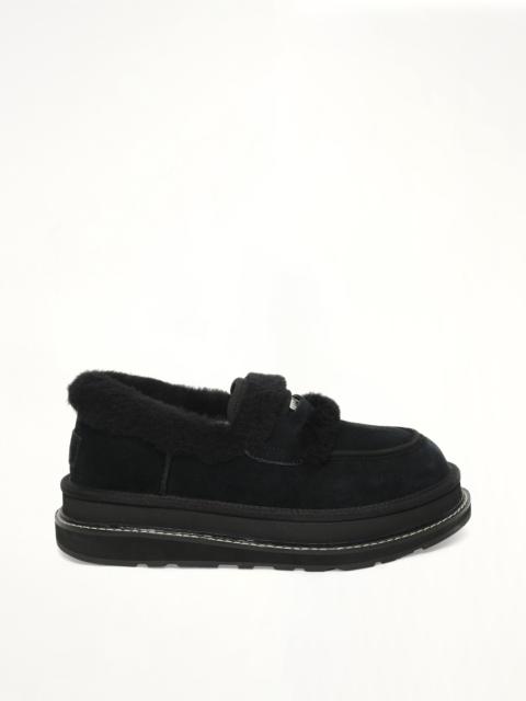 sacai UGG sacai Loafer in Black