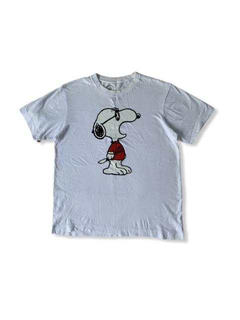 Other Designers Uniqlo - Uniqlo Kaws Peanuts Tshirt
