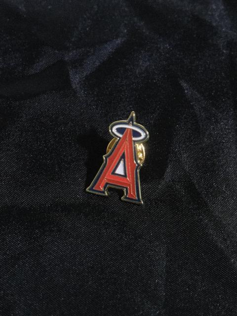 Other Designers MLB Los Angeles Angels Logo Pin Bundle Sale
