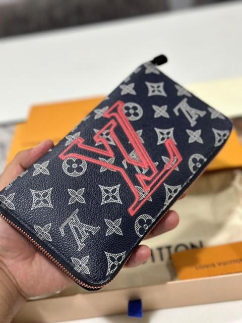 Louis Vuitton LOUIS VUITTON upside down kim jones special edition