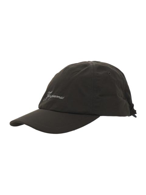 JACQUEMUS Jacquemus Men 'La Casquette Balluchon' Brown Baseball Cap With Logo Lettering On The Front And Rear 