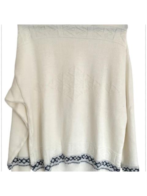 Other Designers Reclaimed Vintage Men's White and Black Jumper