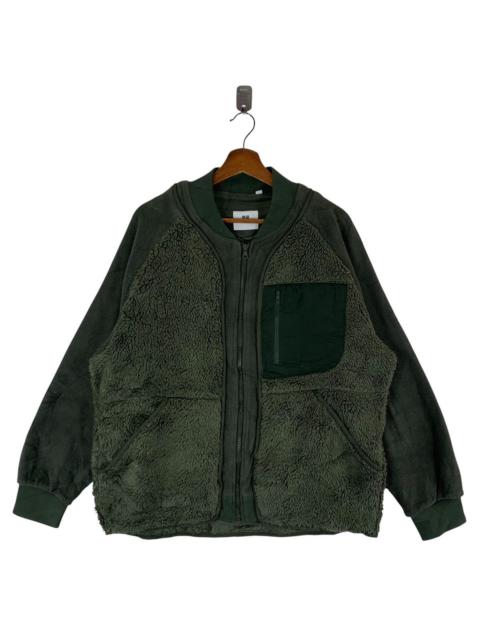 Other Designers VINTAGE WHITE MOUNTAINEERING UNIQLO BOMBER FLEECE