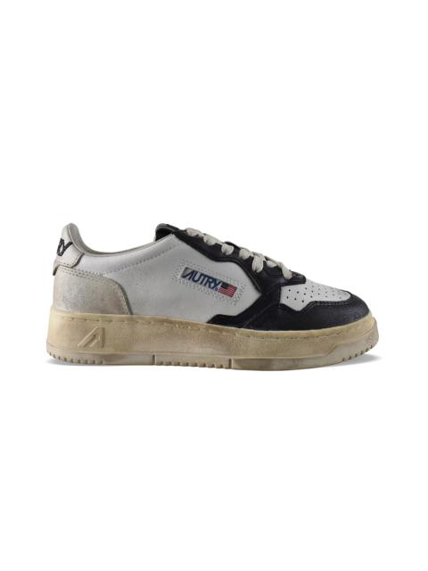 Super vintage sneakers