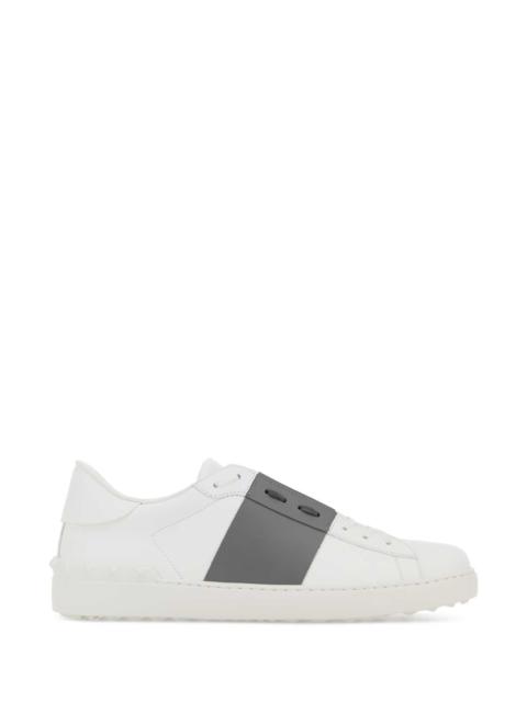 Valentino Valentino Garavani Men White Leather Open Sneakers With Grey Band