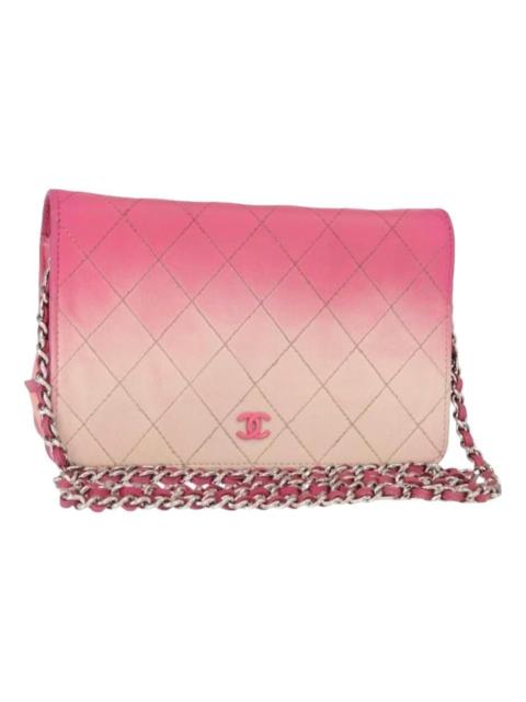 CHANEL Leather handbag