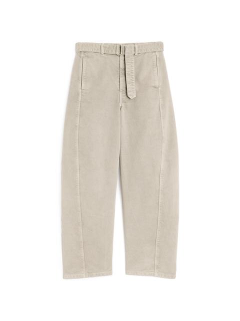 belted trousers