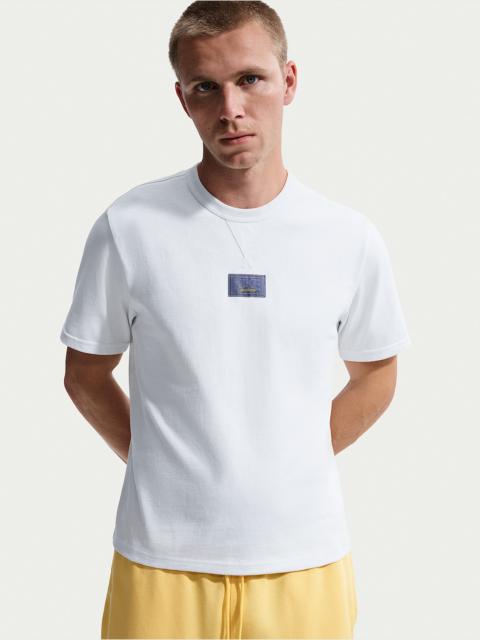 Nike Nike Sportswear Premium Essentials T-Shirt