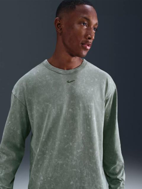 Nike Nike Men's Sportswear Premium Essentials Washed Graphic T-Shirt