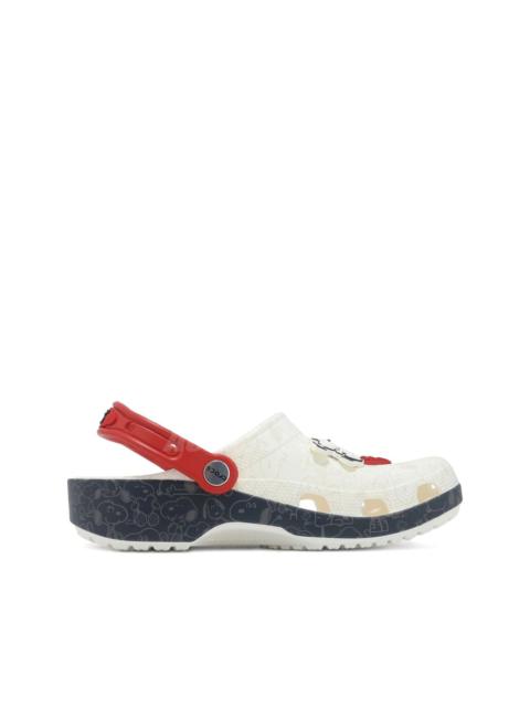 crocs x Peanuts Classic "Snoopy" clogs