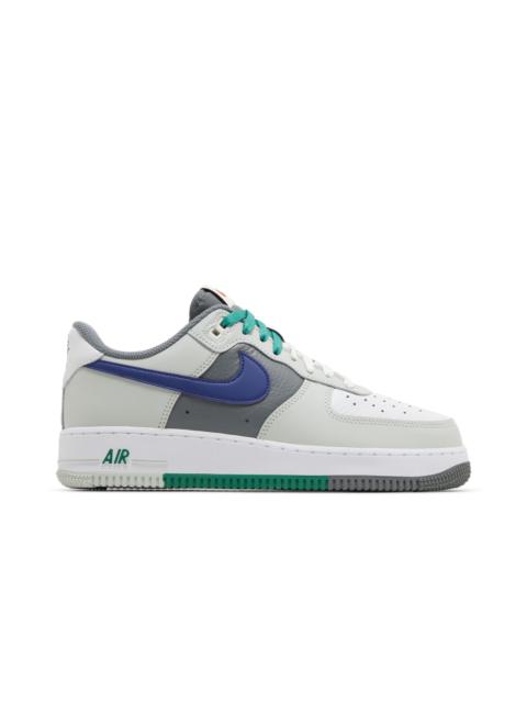 Nike Air Force 1 '07 LV8 'Split - Light Silver Deep Royal'