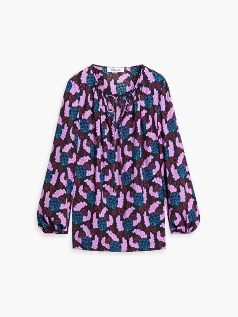 DIANE VON FURSTENBERG Freddie printed crepe blouse