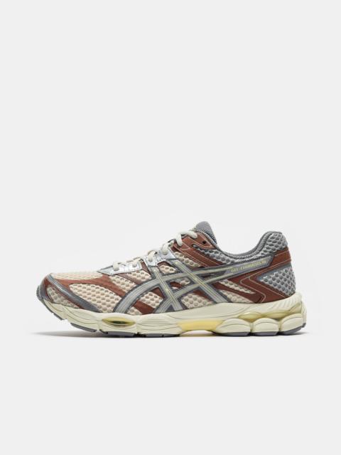 Asics Emmi Gel-Cumulus 16 Sneaker in Beige/Grey
