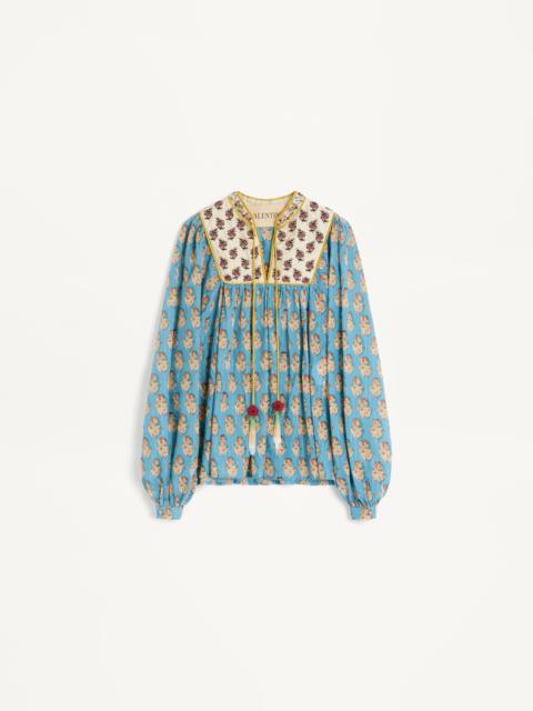 COTTON AND LUREX TOP WITH EMBROIDERED PETALES D'AMOUR PRINT