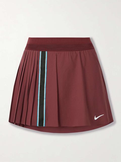 NikeCourt Slam grosgrain-trimmed Dri-FIT tennis skirt Burgundy