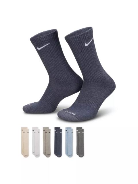 Nike Everyday Plus Cushioned Training Crew Socks (6 Pairs
