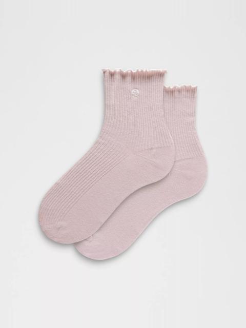 lululemon Unisex Lettuce Edge Quarter Socks