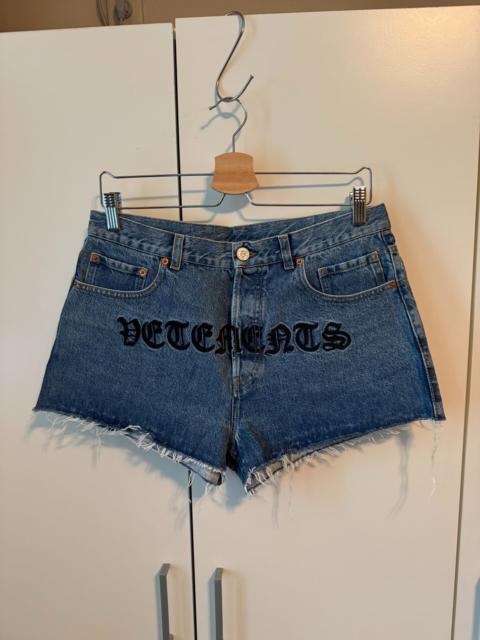 VETEMENTS Vetements Embroidered SHorts