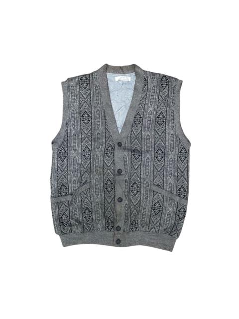 Native - Pierre Balmain Vintage Knit Vest Button – Geometric Pattern