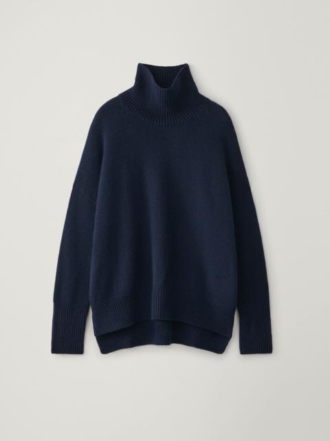 LISA YANG The Heidi Sweater