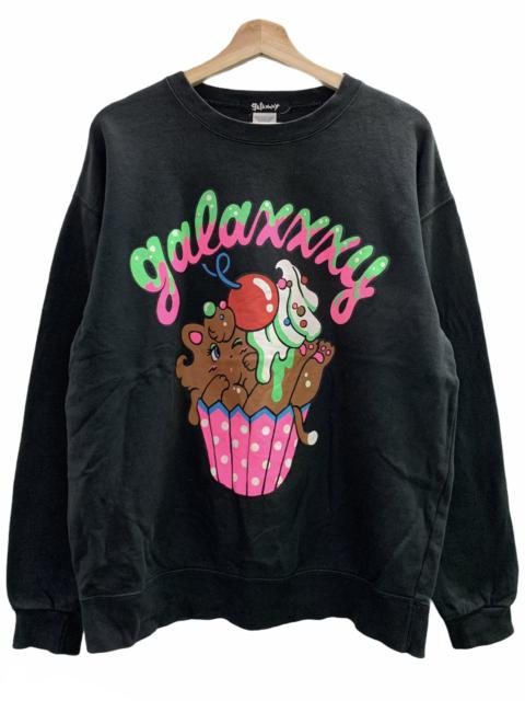 Other Designers Japanese Brand - Galaxxxy Cute Cupcakes Crewneck Sweatshirt