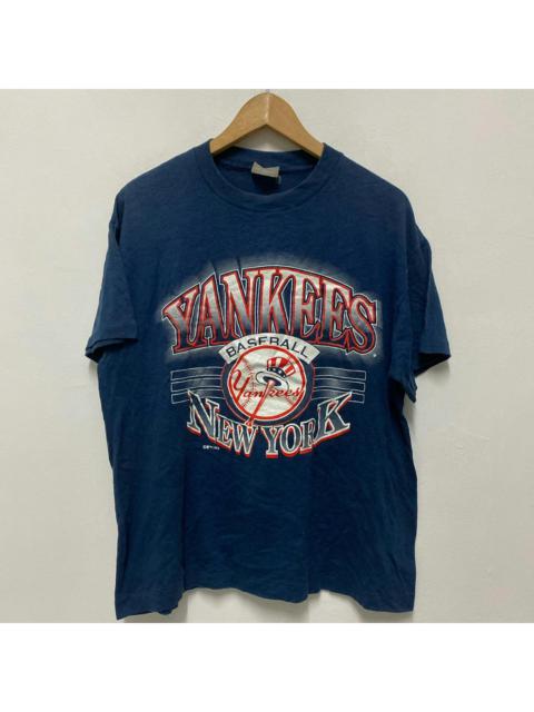 Other Designers Vintage - New York YANKEES Bernie Williams T-Shirt