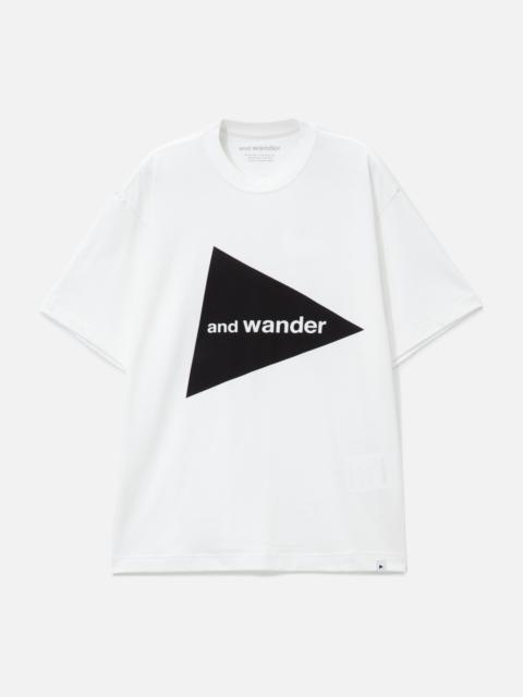and Wander AND WANDER BIG LOGO SHORT SLEEVES T-SHIRT