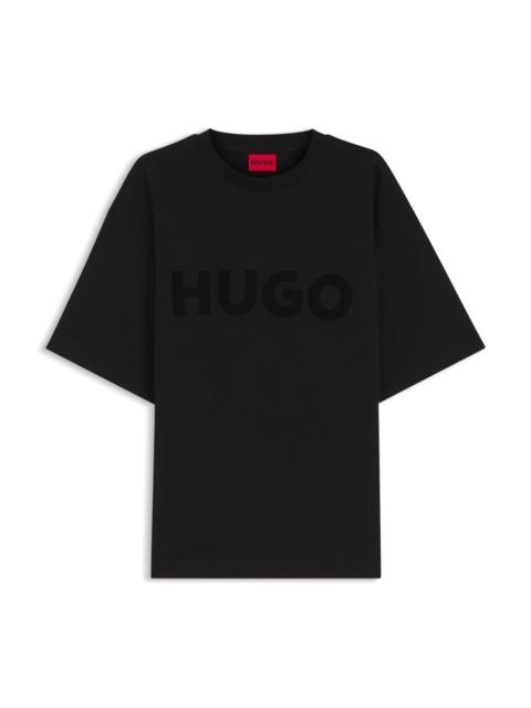 HUGO OVERSIZE-FIT T-SHIRT IN COTTON WITH DECORATIVE REFLECTIVE LOGO