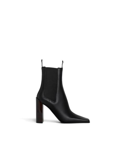 Alaïa SQUARE CHELSEA BOOTS IN LEATHER