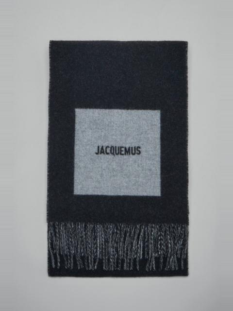 JACQUEMUS L'echarpe Rond Carre