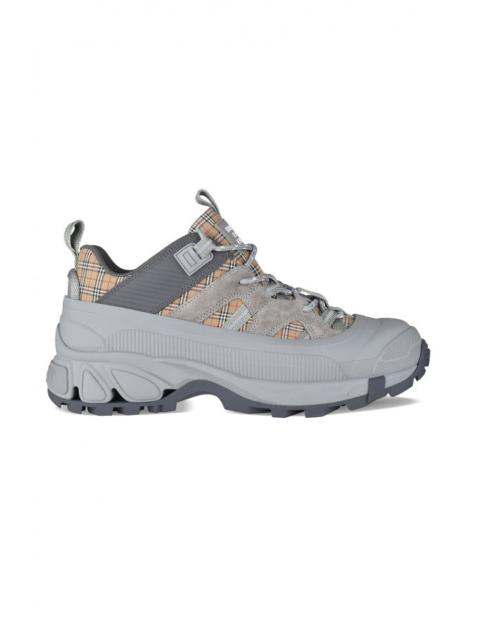 Burberry Burberry Men Arthur Sneakers