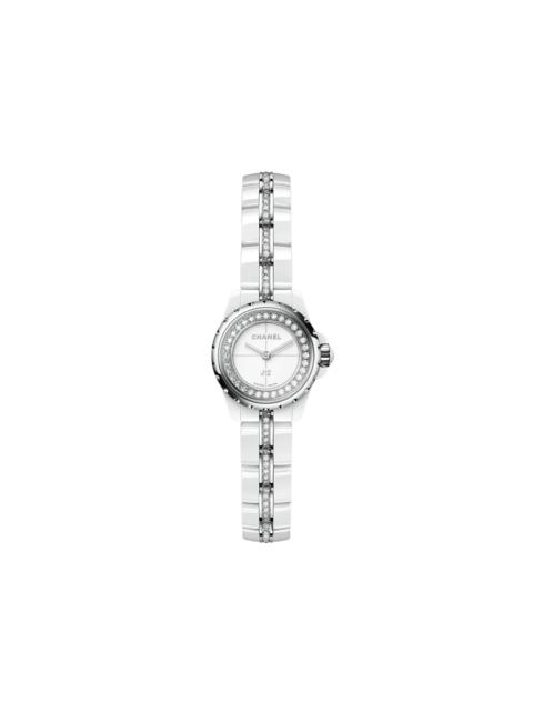 CHANEL J12∙XS Watch, 19 mm