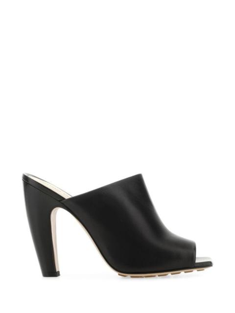 BOTTEGA VENETA WOMAN Black Nappa Leather Canalazzo Sandals
