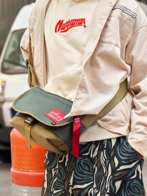 ALPHA INDUSTRIES ALPHA X MANHATTAN PORTAGE NYLON MESSENGER BAG SM