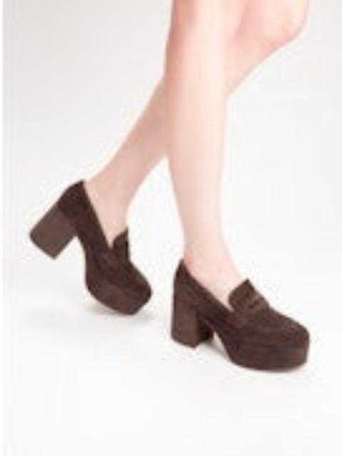 Gianvito Rossi Gianvito Rossi Women Jenna Suede Loafers