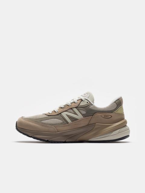 New Balance Made in USA 990 V6 Sneaker in Driftwood/Timberwolf/Mushroom