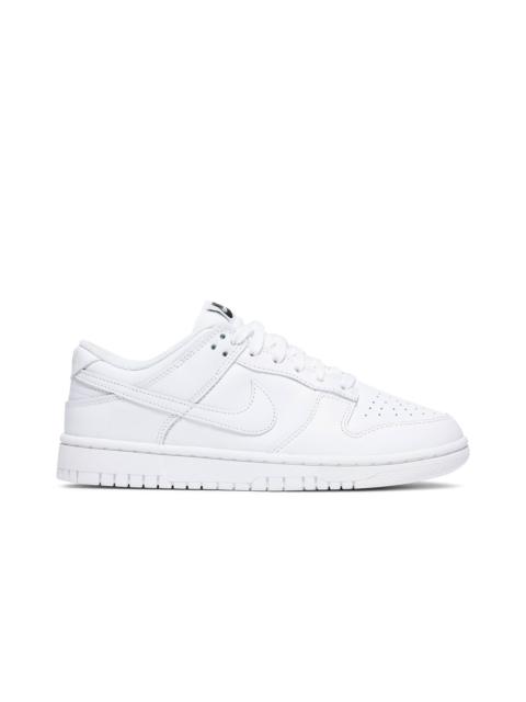 Nike Wmns Dunk Low 'Triple White'