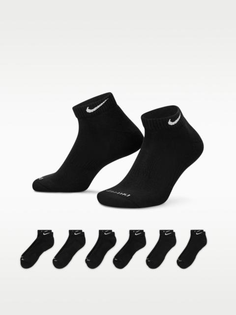 Nike Nike Everyday Plus Cushioned Training Ankle Socks (6 Pairs)