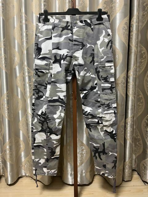 VETEMENTS Vetements 16FW Camo Pants
