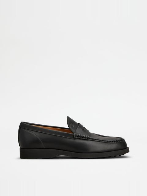 Tod's LOAFERS IN LEATHER - BLACK