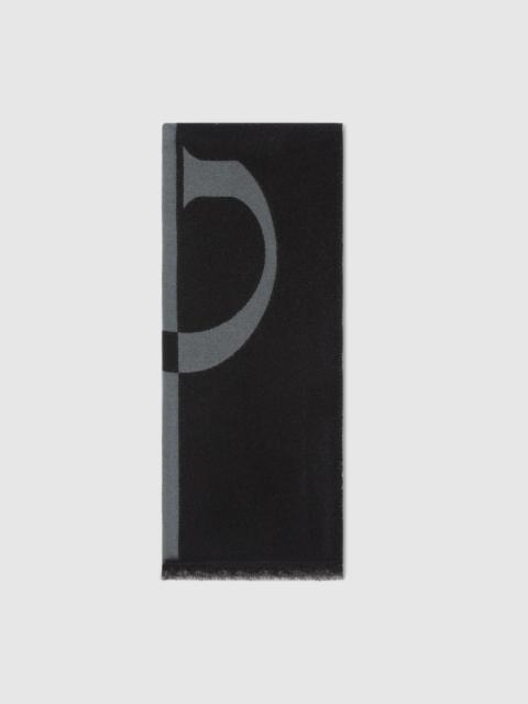 GUCCI Wool scarf with Gucci logo